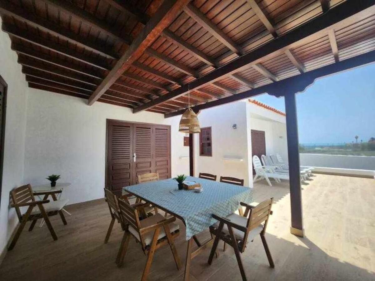 Villa Salada On The Ocean Shore Caleta De Fuste Exteriör bild